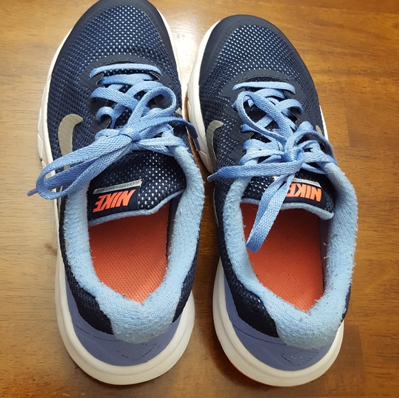 NIKE 5Y - Picture 4 of 6